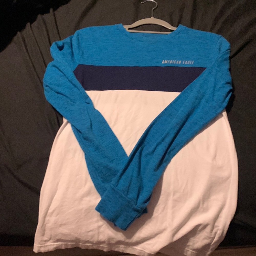 American Eagle Men’s XS Long Sleeve T